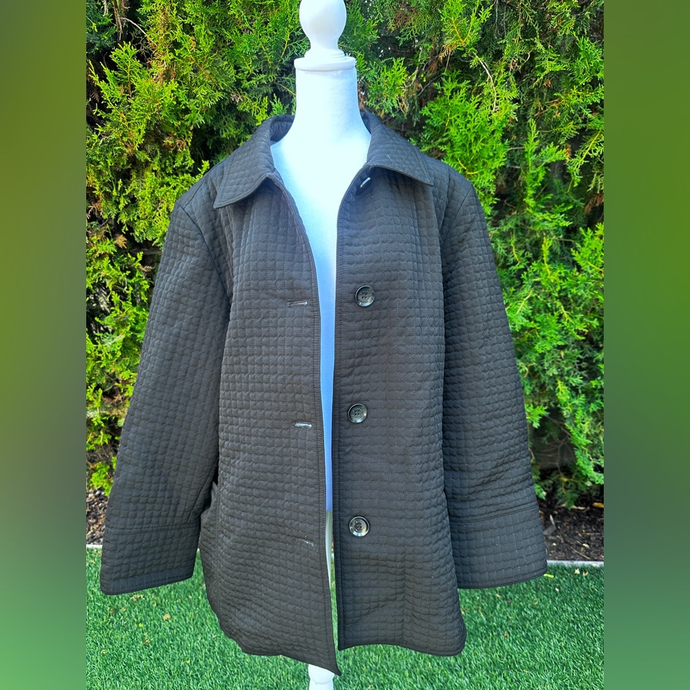 Braetan Black Puffer Button Jacket with Quilted Design